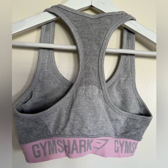 Gymshark sports bra - Picture 2 of 3